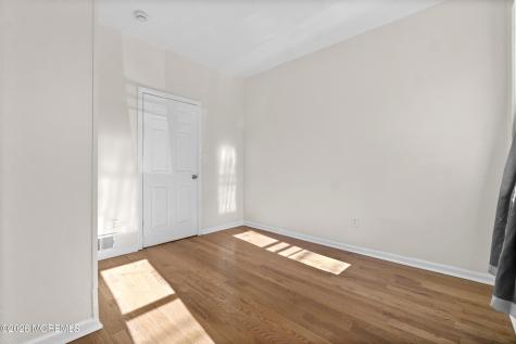 435 S 17th Street Newark NJ 07103