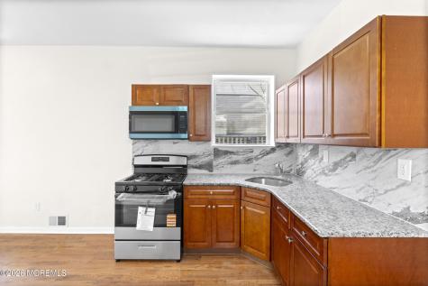 435 S 17th Street Newark NJ 07103