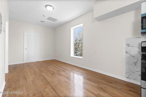 435 S 17th Street Newark NJ 07103