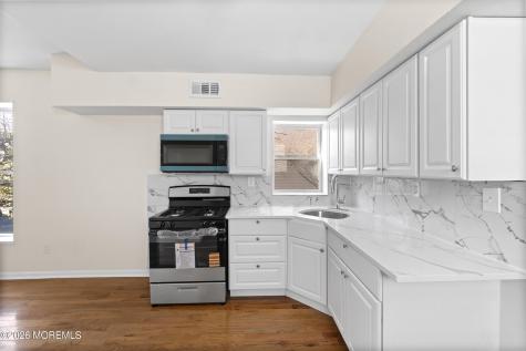 435 S 17th Street Newark NJ 07103