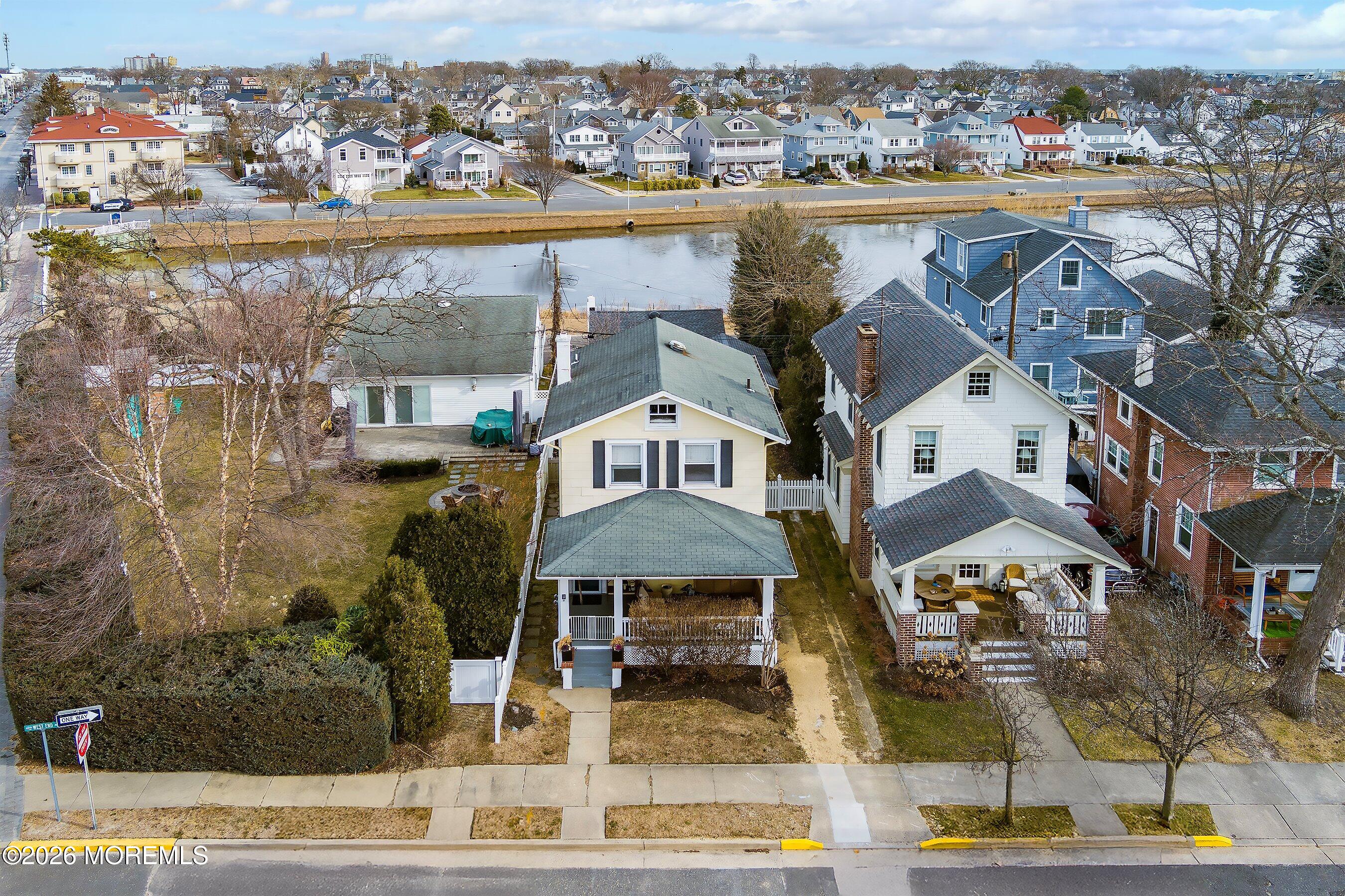 526 W End Avenue Avon-by-the-sea NJ 07717