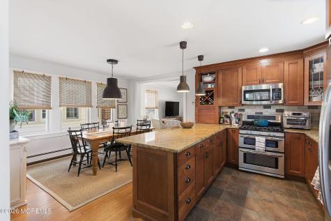 526 W End Avenue Avon-by-the-sea NJ 07717