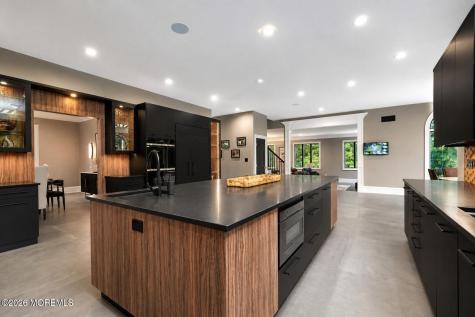 5 Grand Court Colts Neck NJ 07722