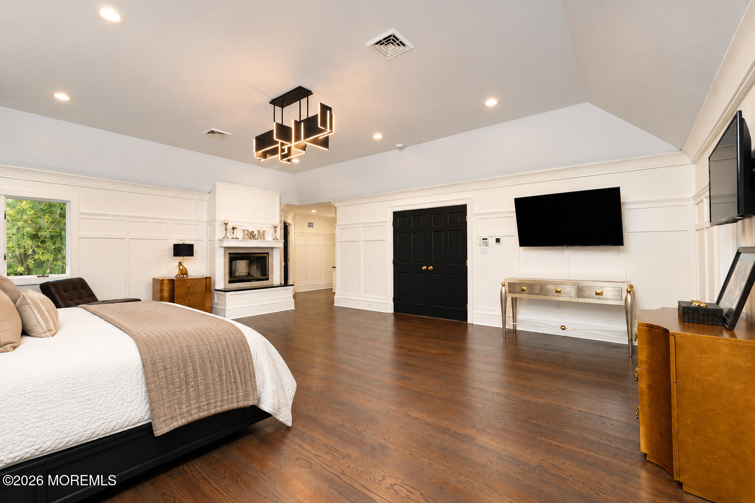 5 Grand Court Colts Neck NJ 07722