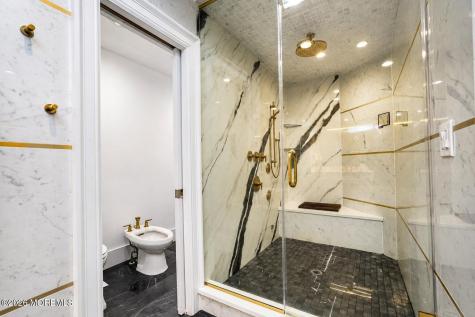 5 Grand Court Colts Neck NJ 07722