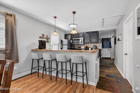 55 Pineview Avenue Keansburg NJ 07734