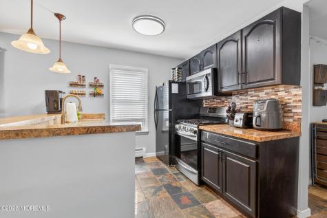 55 Pineview Avenue Keansburg NJ 07734