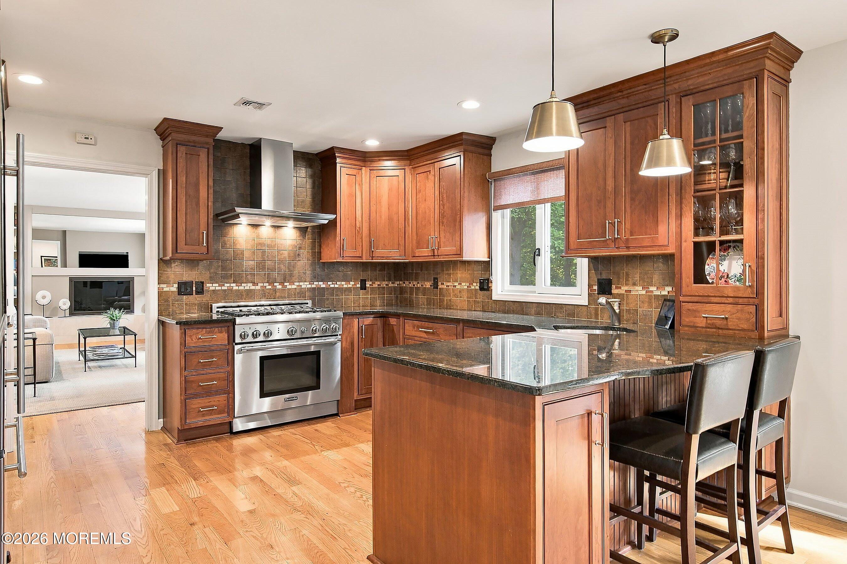 41 Hillyer Circle Middletown NJ 07748