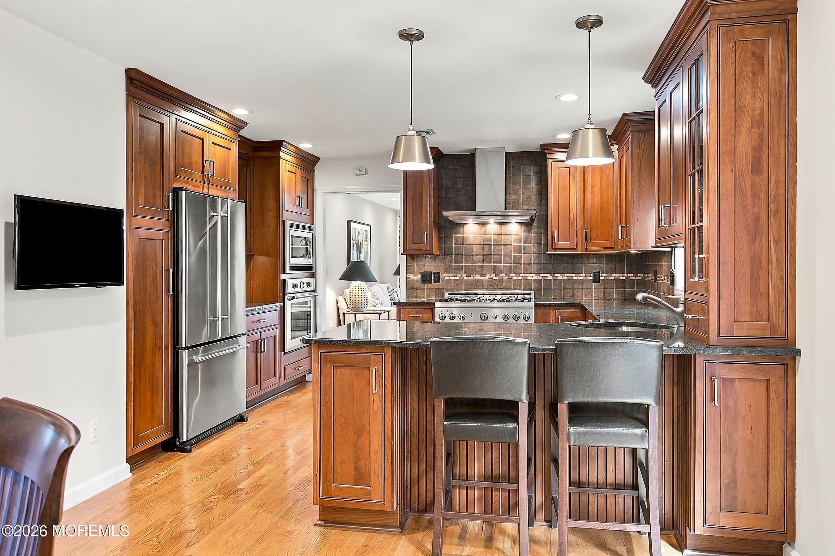 41 Hillyer Circle Middletown NJ 07748