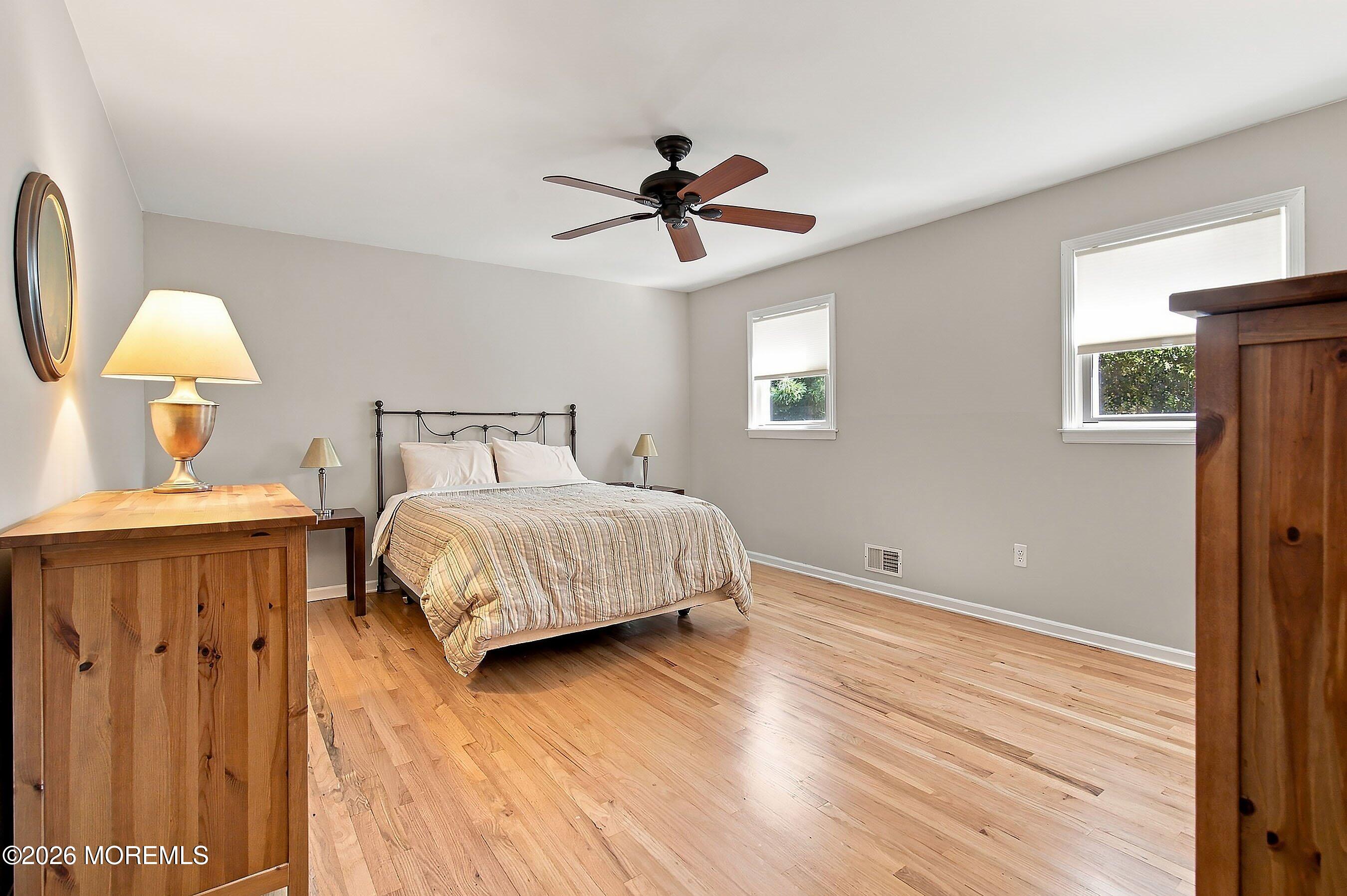 41 Hillyer Circle Middletown NJ 07748