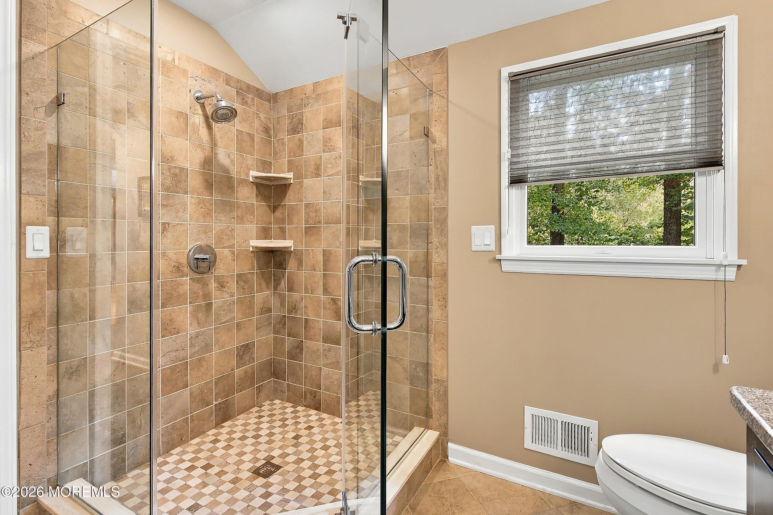 41 Hillyer Circle Middletown NJ 07748