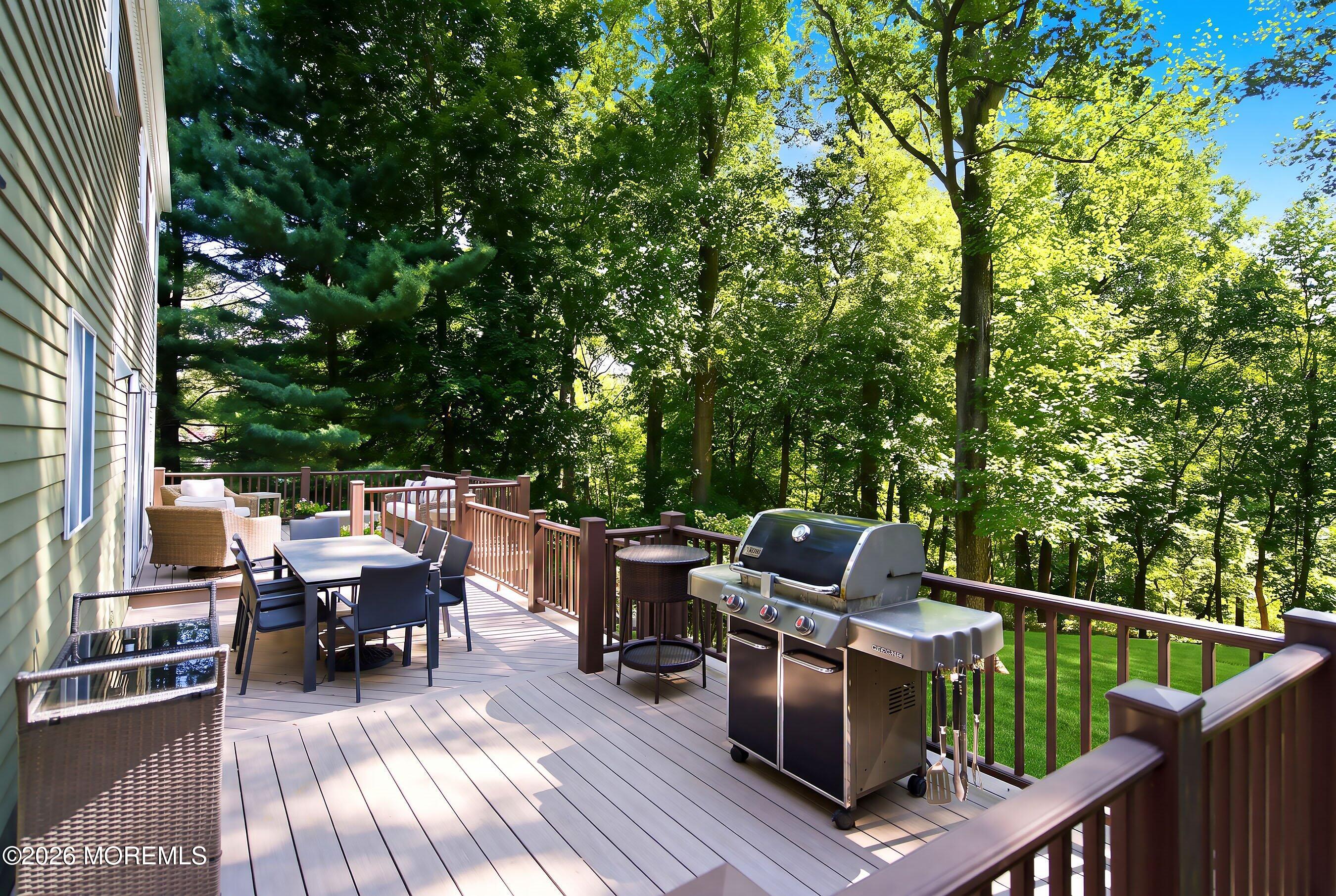 41 Hillyer Circle Middletown NJ 07748