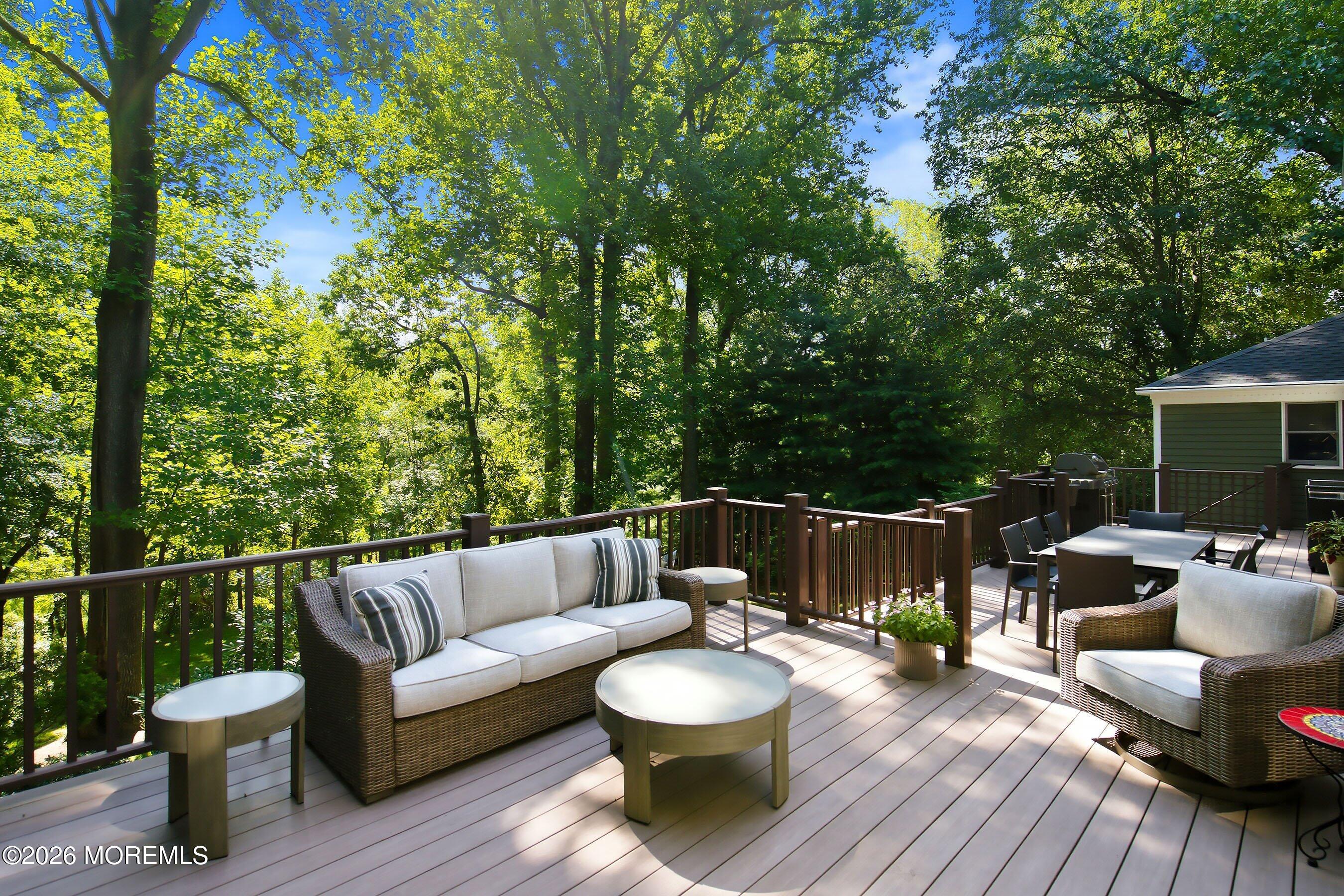 41 Hillyer Circle Middletown NJ 07748