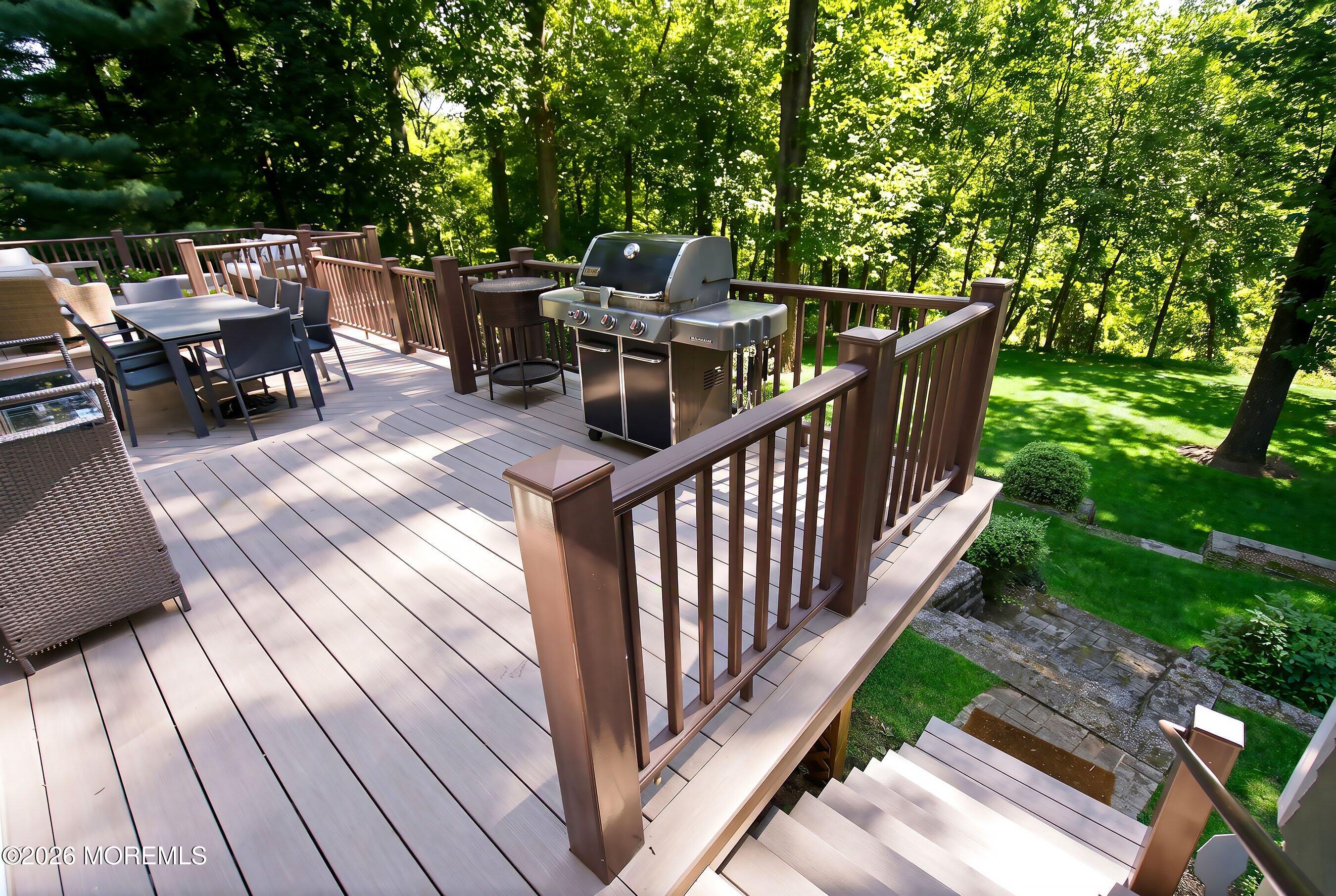 41 Hillyer Circle Middletown NJ 07748