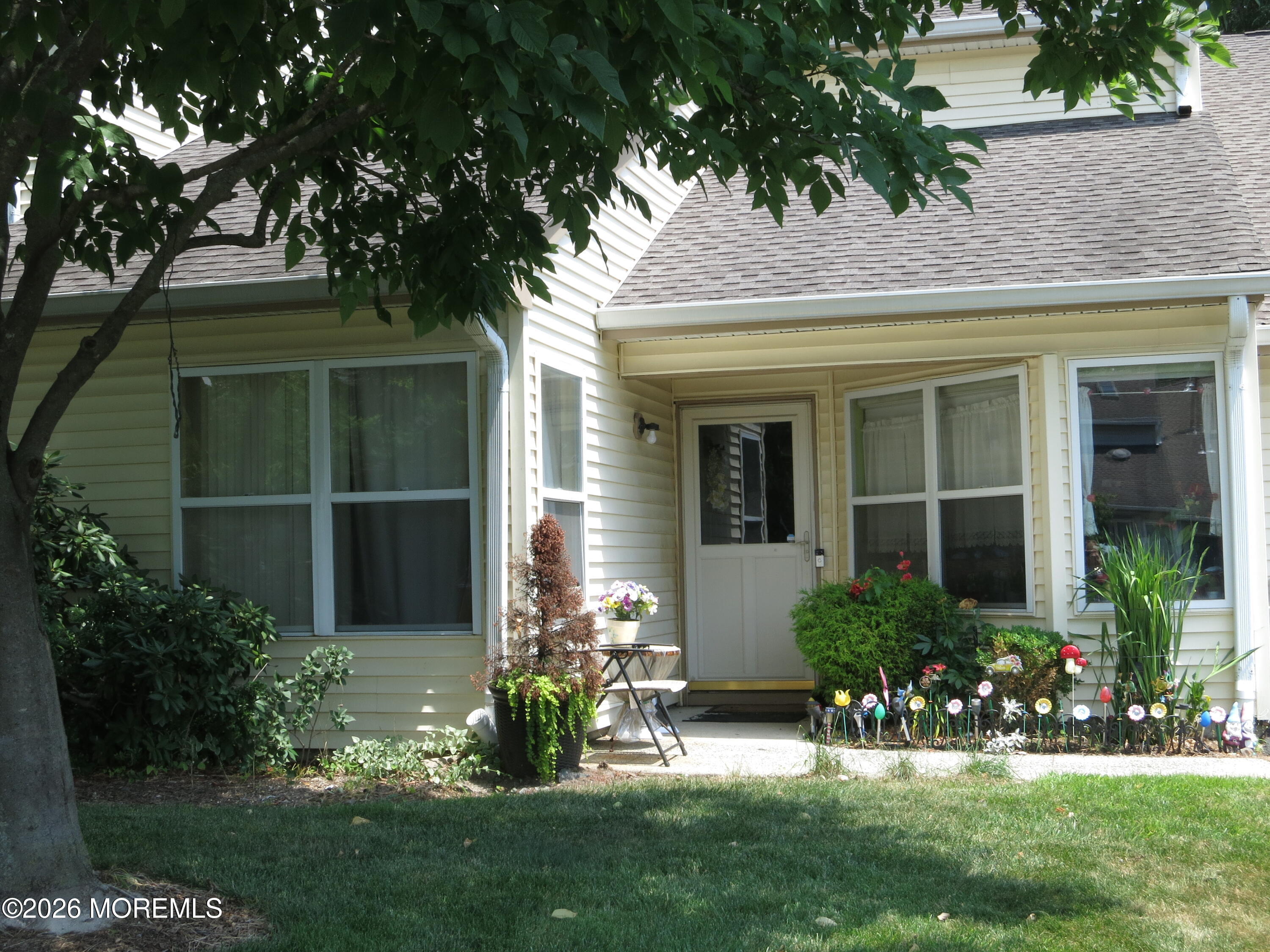 37 Aspen Avenue Englishtown NJ 07726
