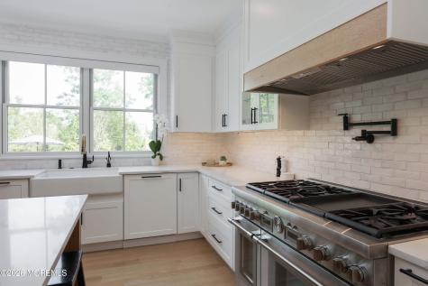 30 Wigwam Path Manasquan NJ 08736