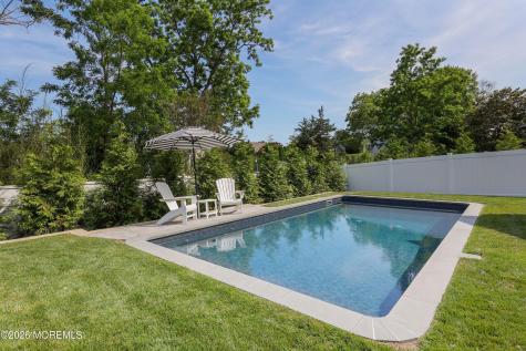30 Wigwam Path Manasquan NJ 08736