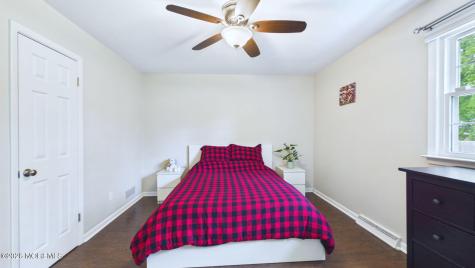 27 Rockland Road Ewing NJ 08638