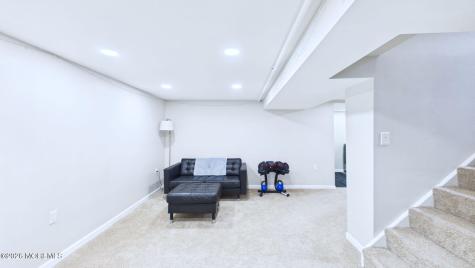 27 Rockland Road Ewing NJ 08638