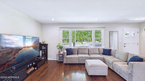 27 Rockland Road Ewing NJ 08638