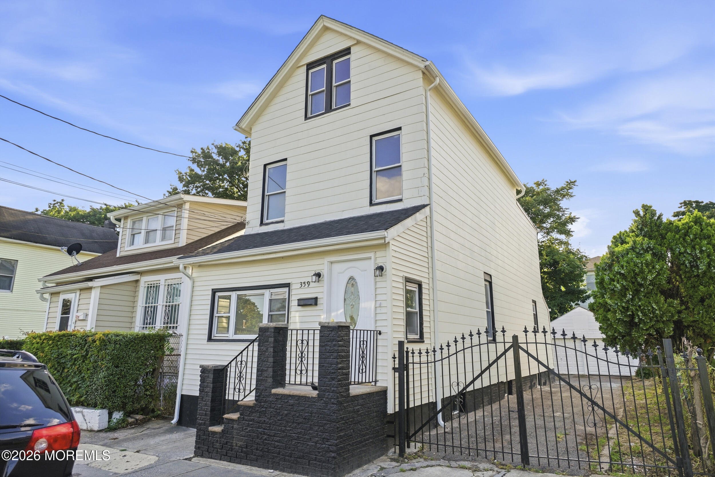 359-361 S 18th Street Newark NJ 07103