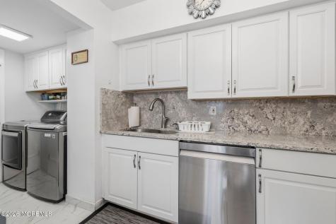 52 Galewood Drive Matawan NJ 07747