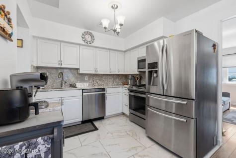 52 Galewood Drive Matawan NJ 07747