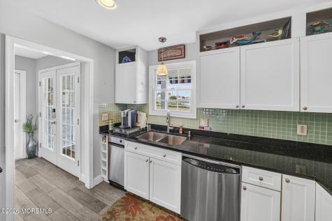 378 Bayview Avenue Bayville NJ 08721