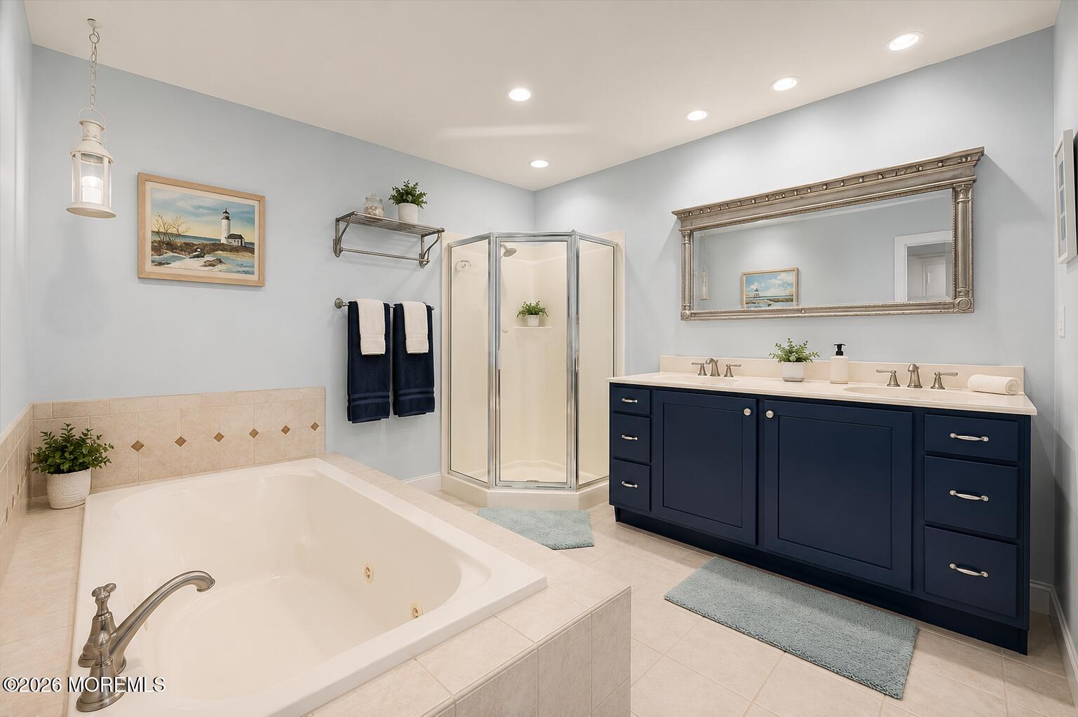 653 Neptune Avenue Beachwood NJ 08722