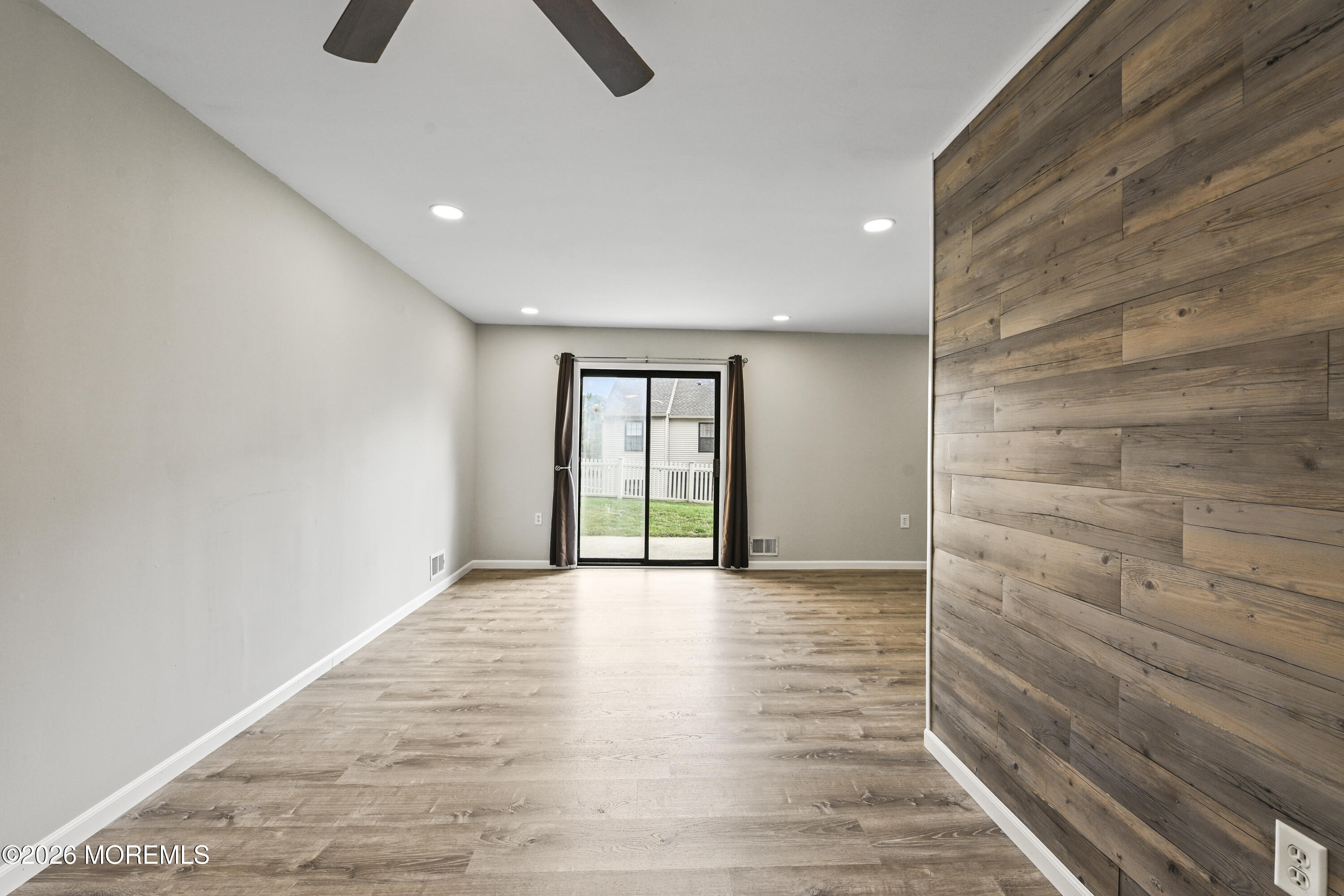 807 Ivy Court Jackson NJ 08527