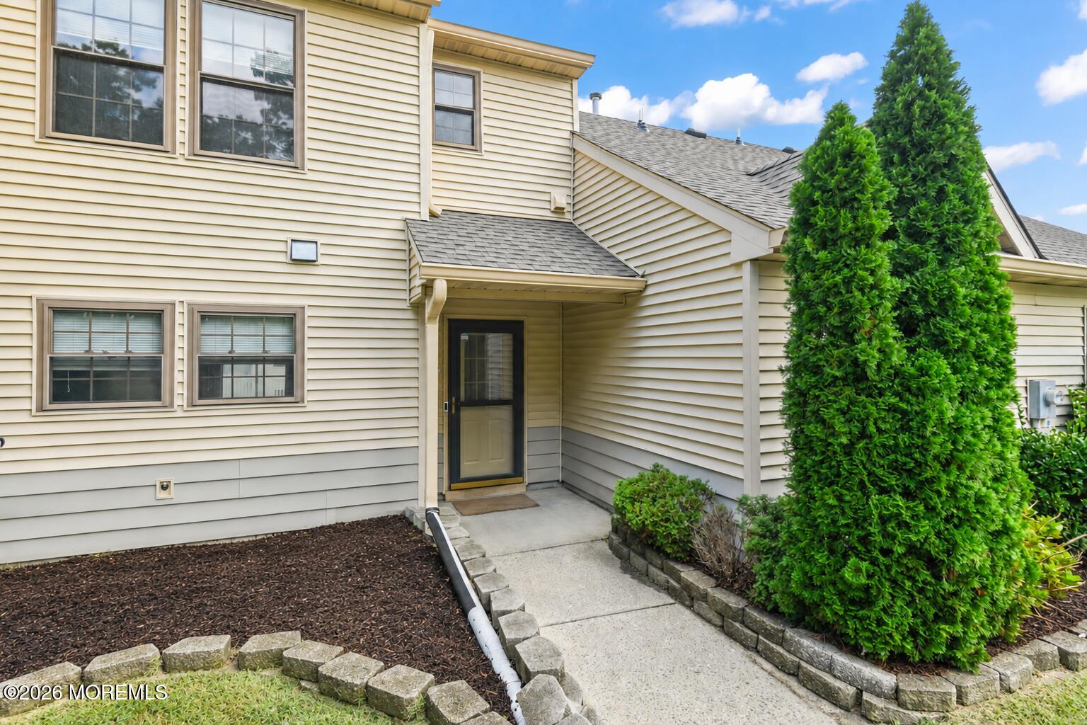807 Ivy Court Jackson NJ 08527