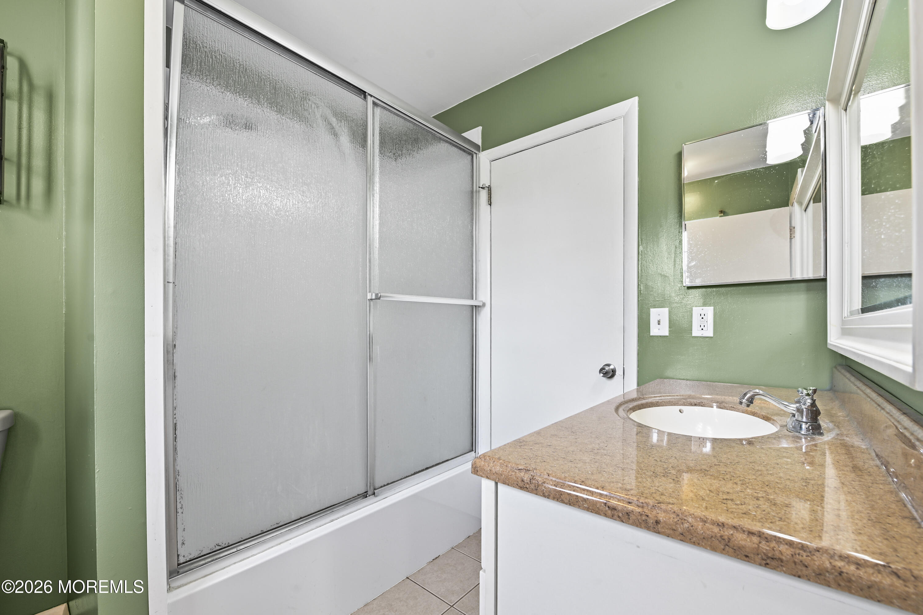 807 Ivy Court Jackson NJ 08527