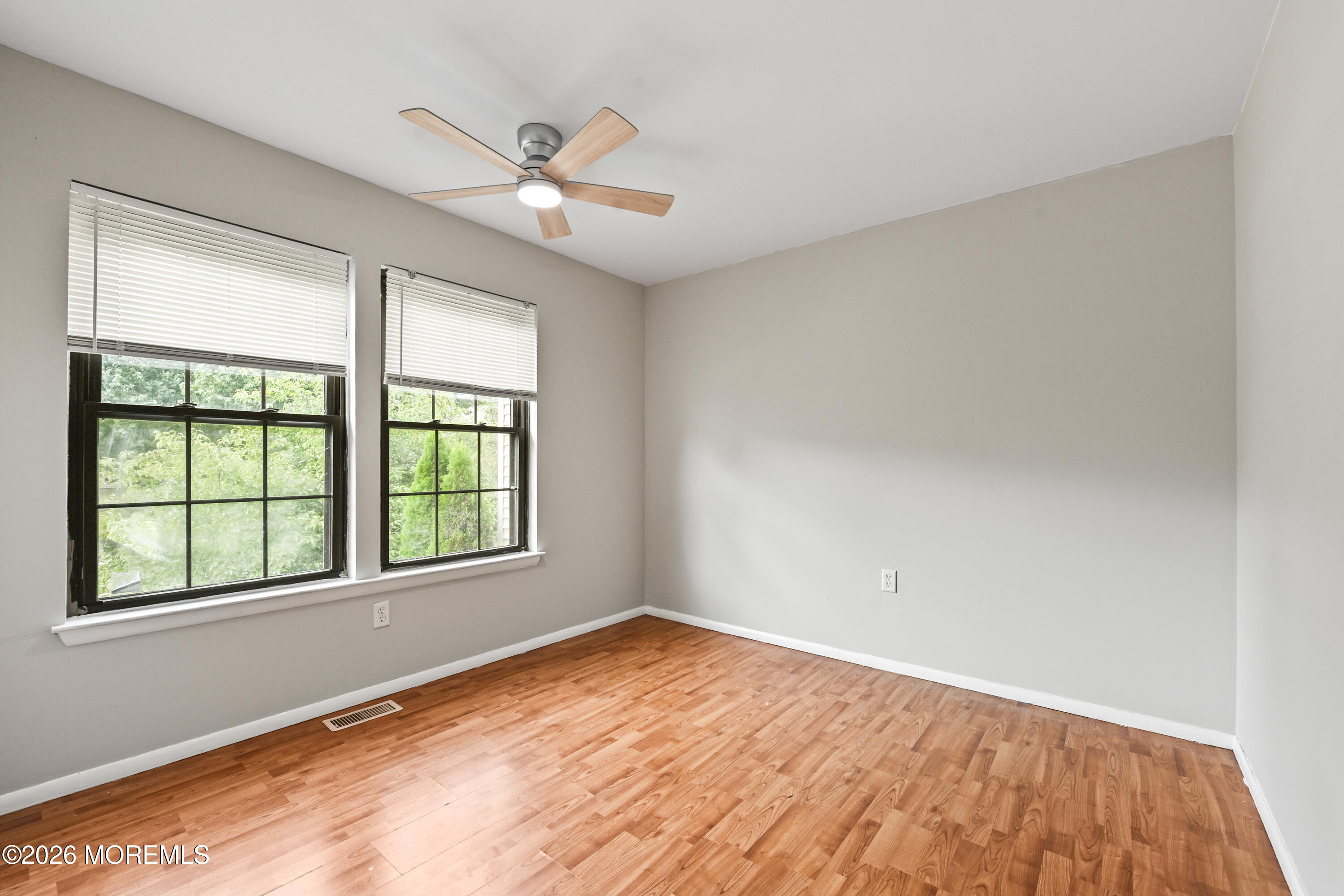 807 Ivy Court Jackson NJ 08527