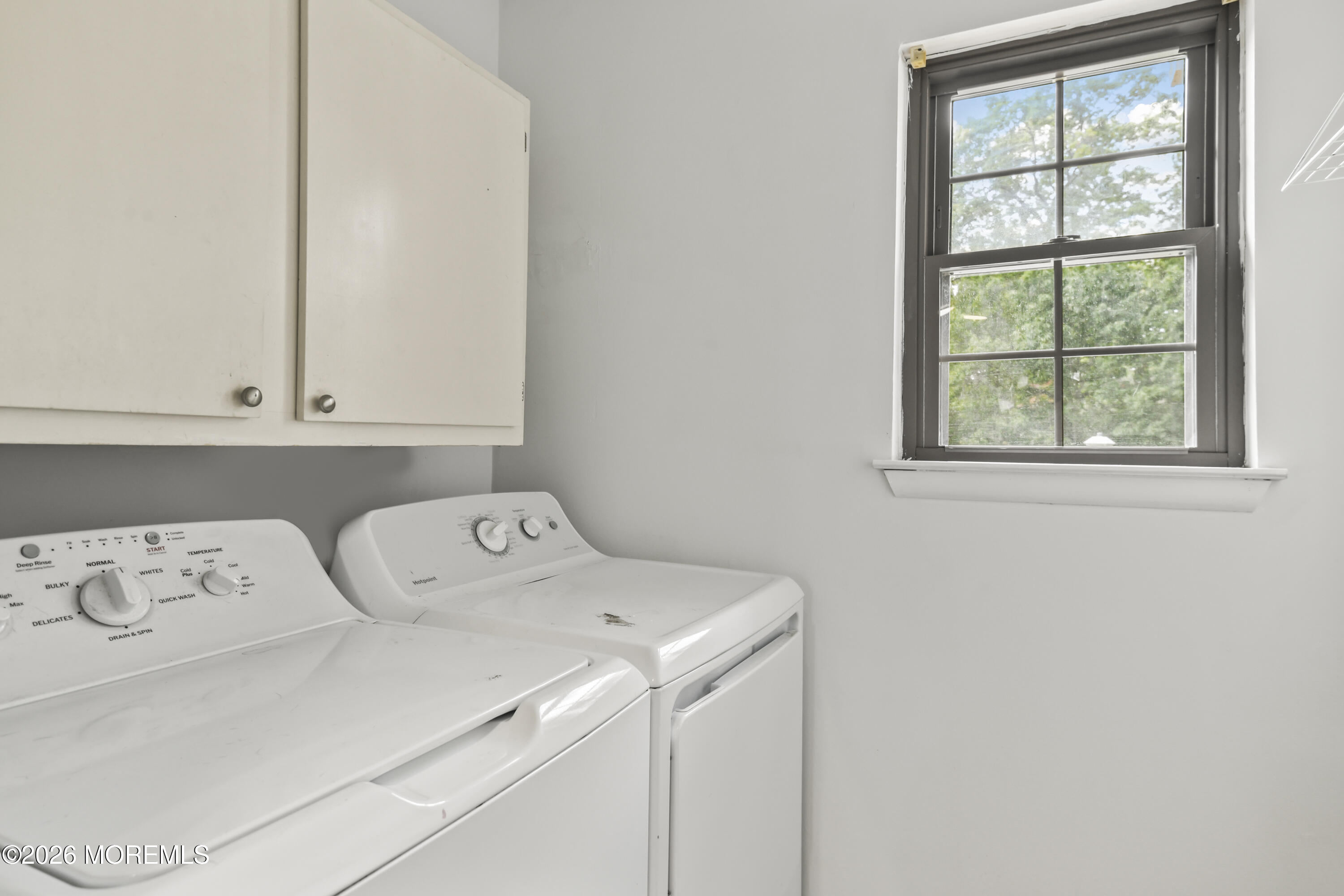 807 Ivy Court Jackson NJ 08527
