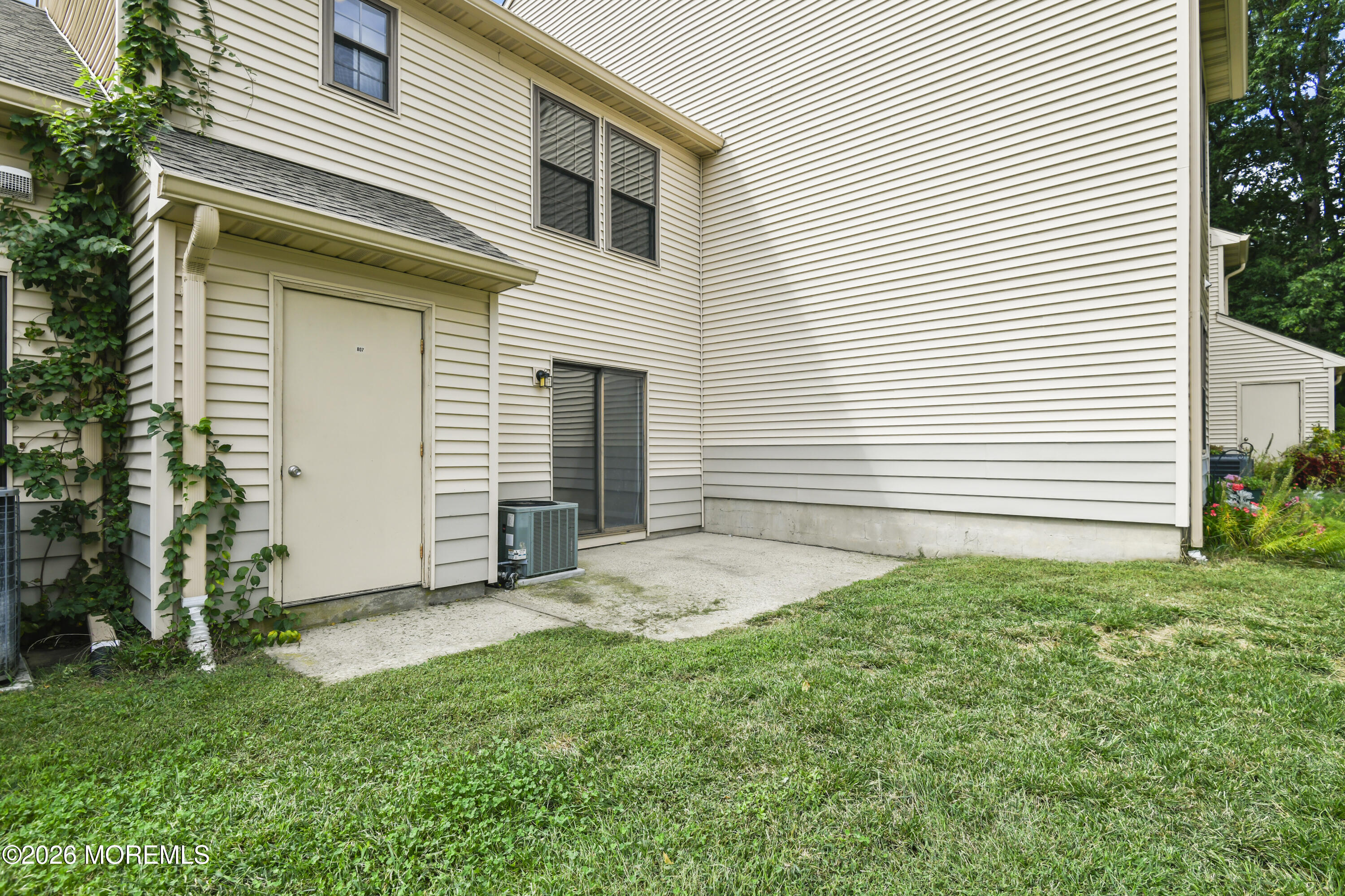 807 Ivy Court Jackson NJ 08527