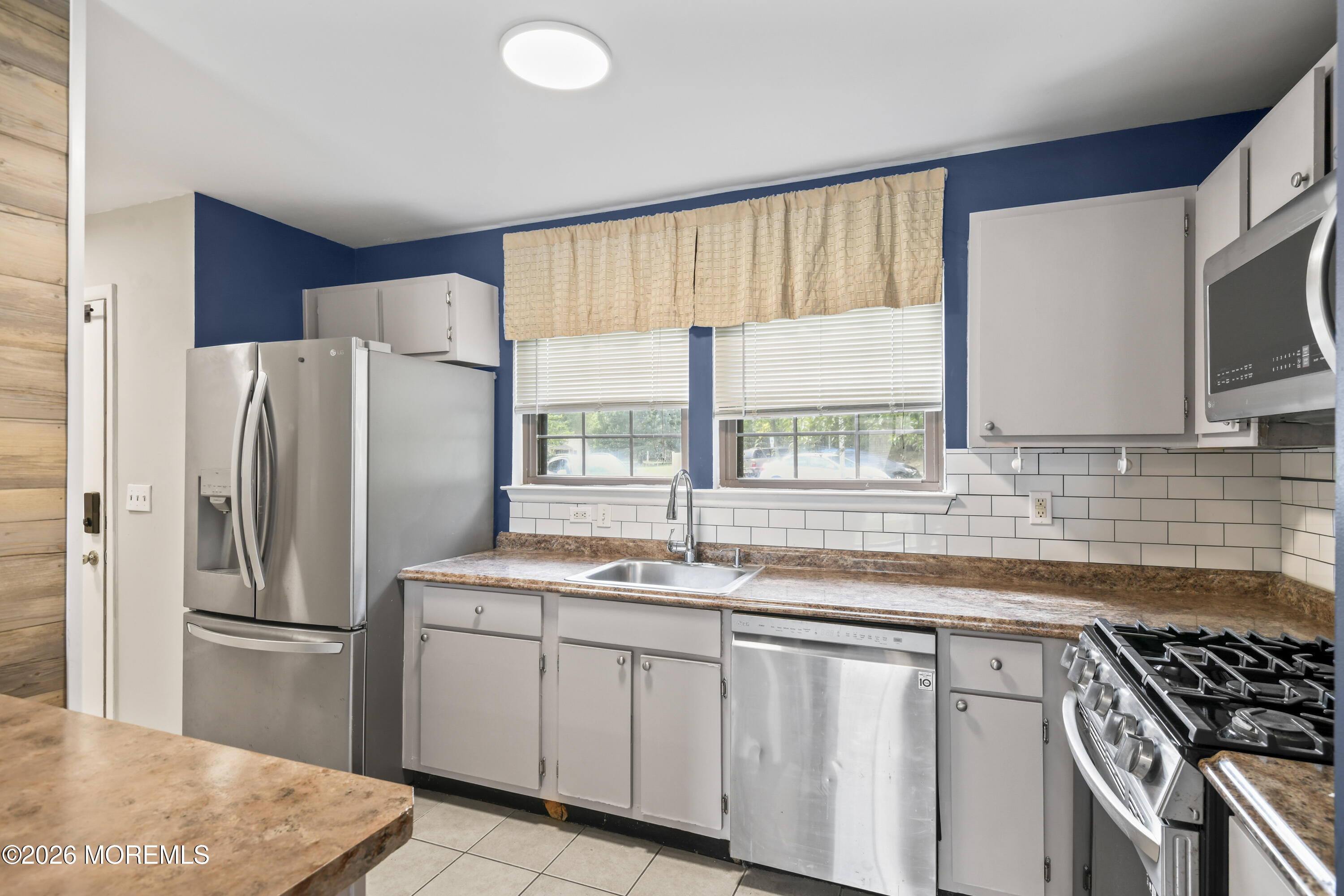 807 Ivy Court Jackson NJ 08527