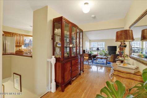 5 Wingate Court Monroe NJ 08831