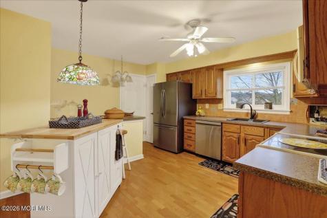 5 Wingate Court Monroe NJ 08831