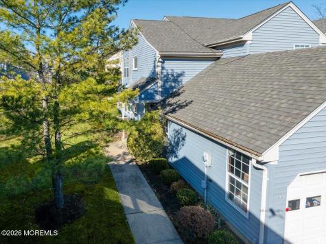 5 Wingate Court Monroe NJ 08831