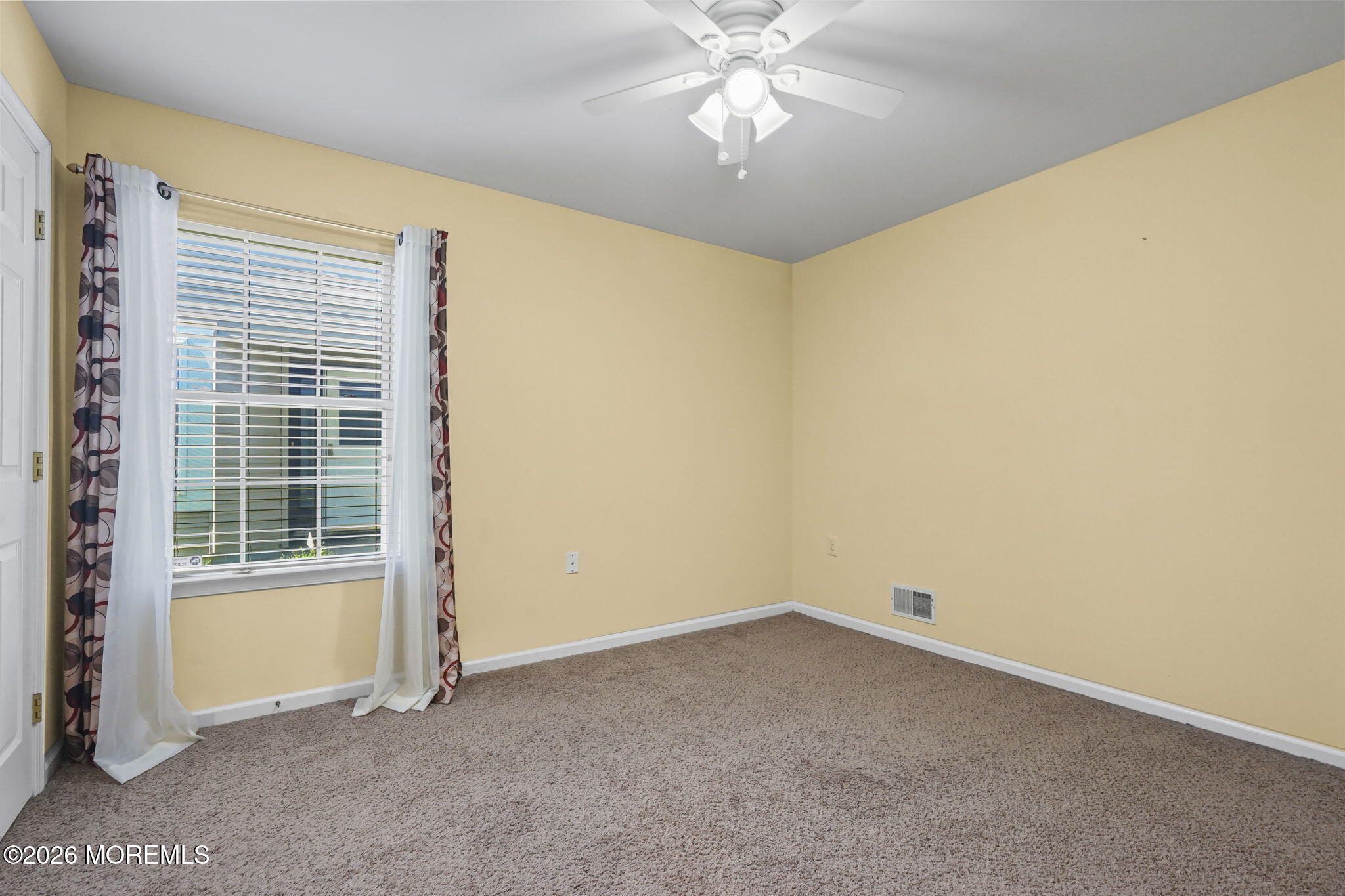 5 Grosunor Court Jackson NJ 08527