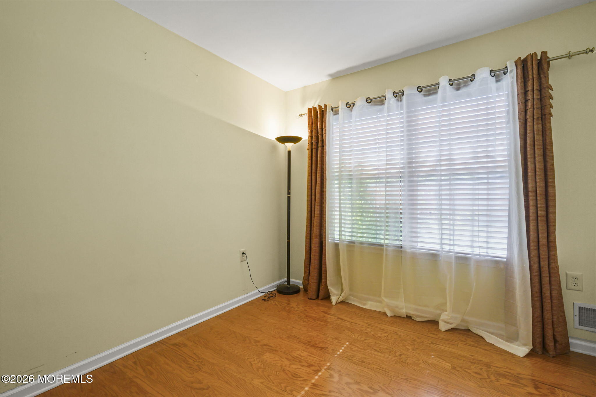 5 Grosunor Court Jackson NJ 08527