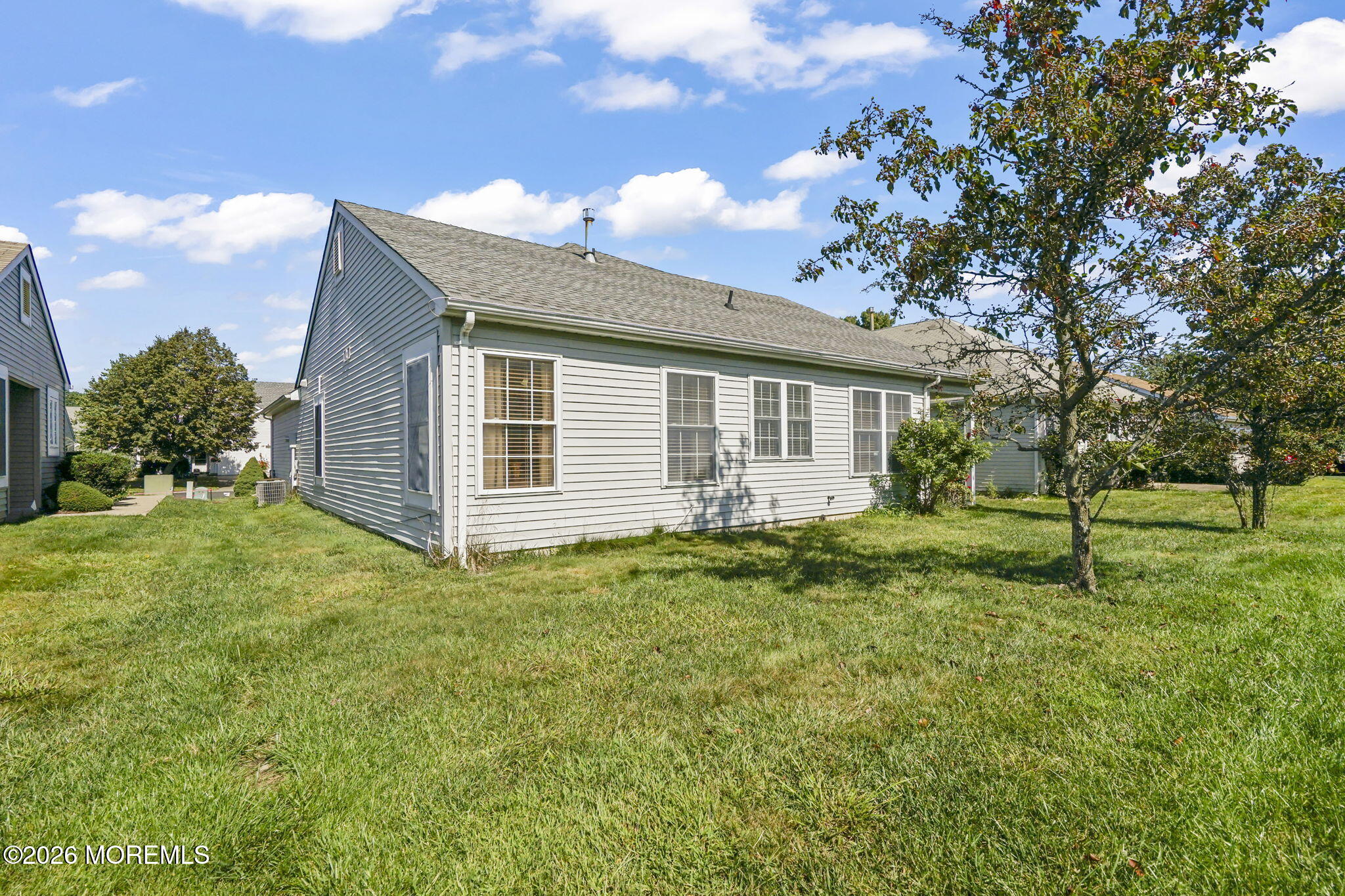 5 Grosunor Court Jackson NJ 08527