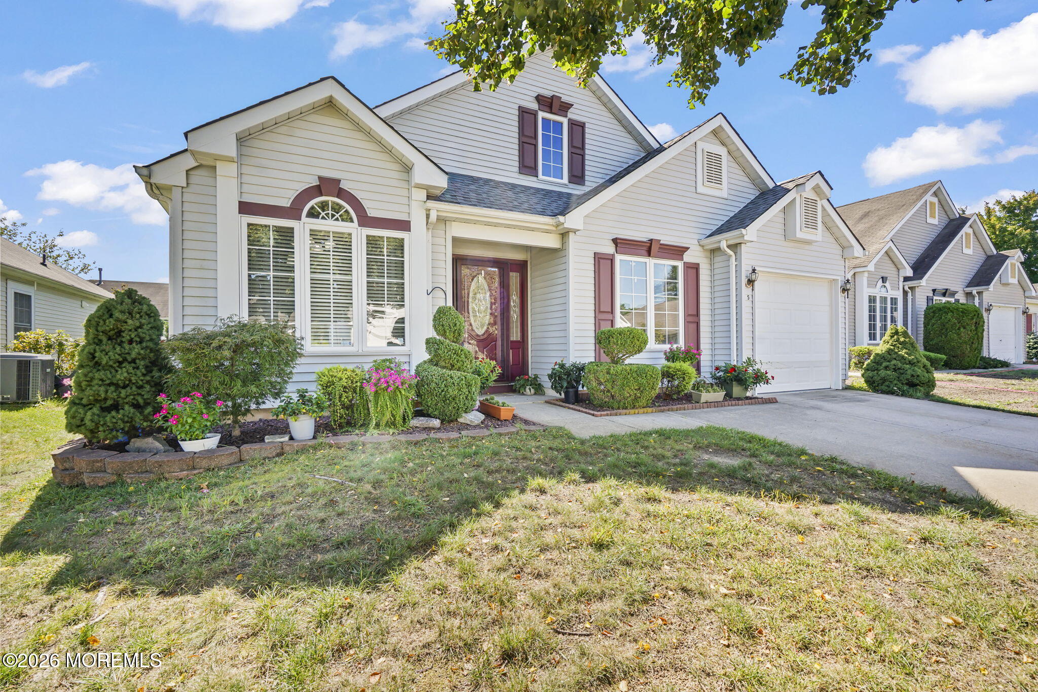 5 Grosunor Court Jackson NJ 08527