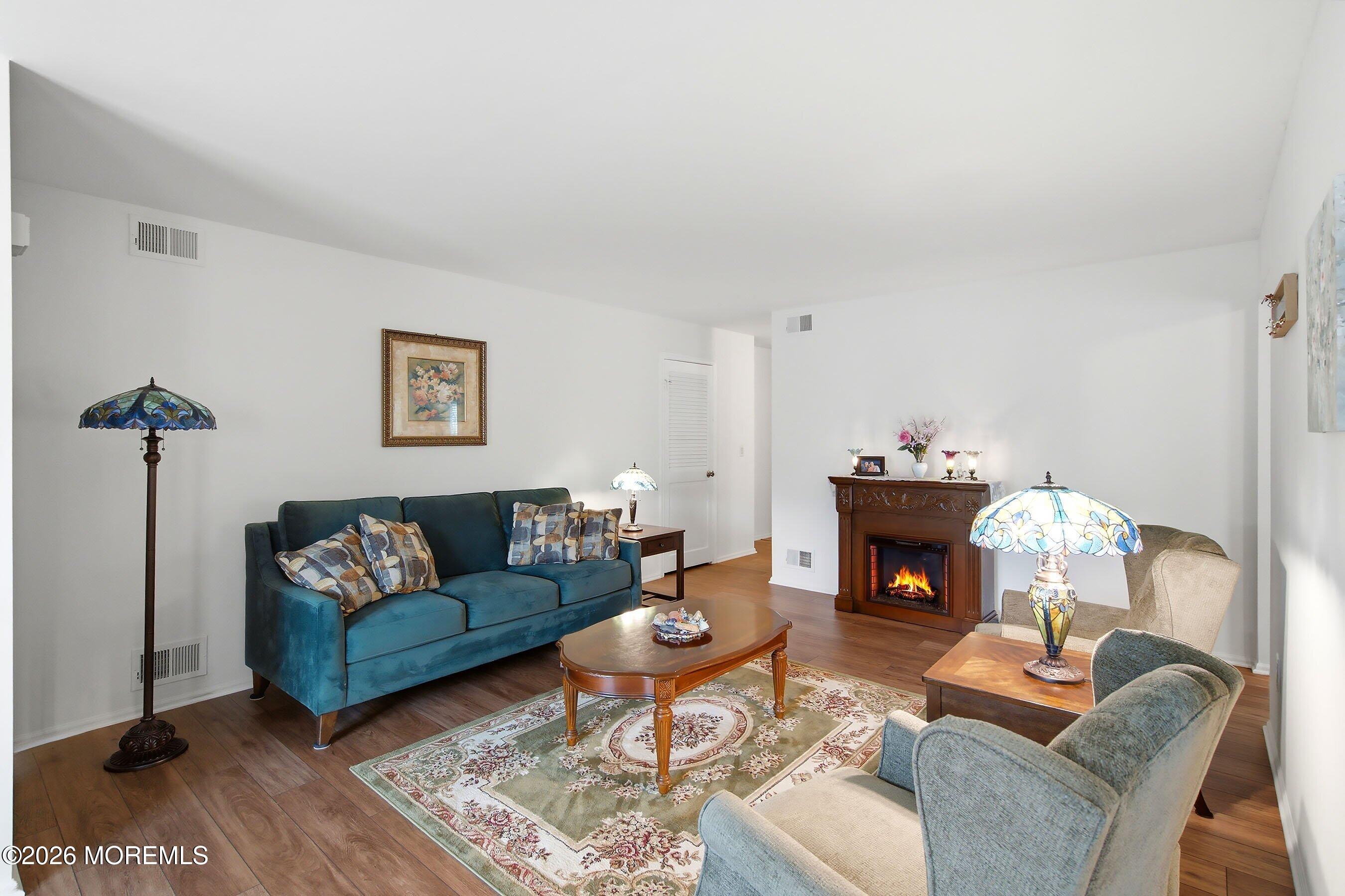 252 Martine Way Lakewood NJ 08701