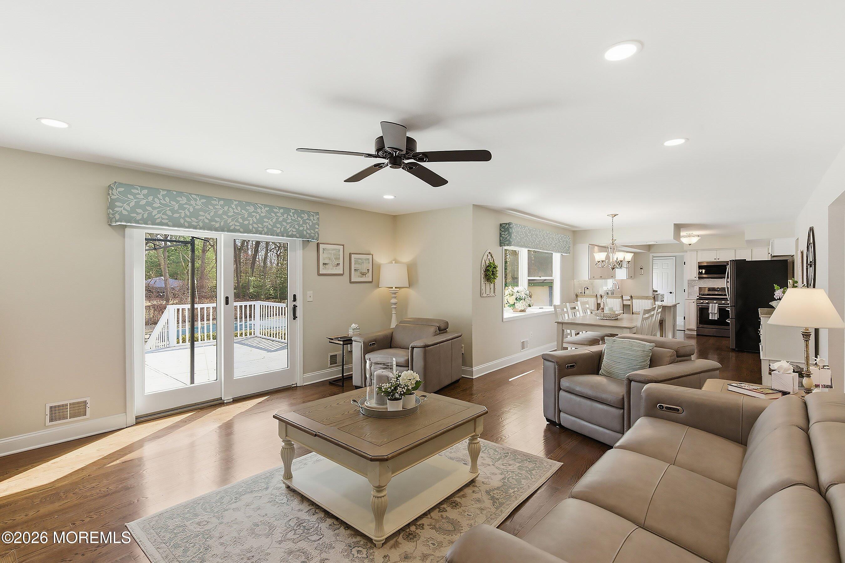 19 Shasta Lane Toms River NJ 08753