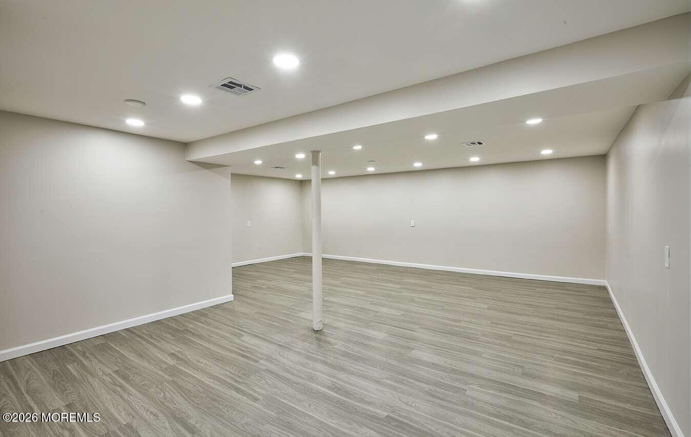 560 Garrett Hill Boulevard Belford NJ 07718