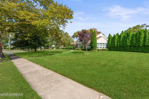 127 Cedar Avenue Allenhurst NJ 07711