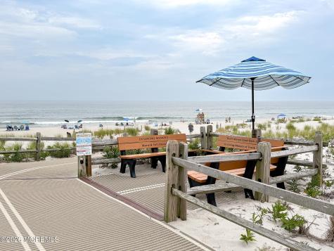 285 Monterey Circle Lavallette NJ 08735