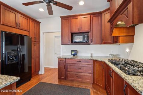 232 Montclair Road S Barnegat NJ 08005