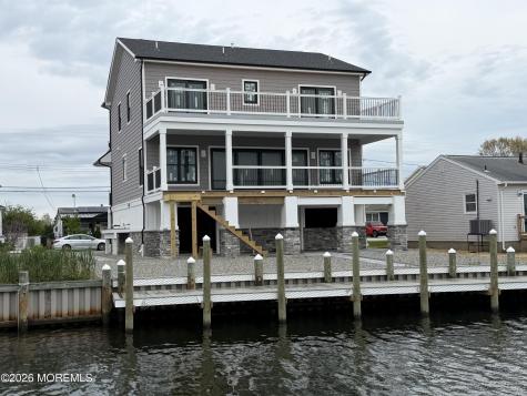 1029 Bowsprit Point Lanoka Harbor NJ 08734